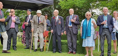 Picture of WW2 Veterans