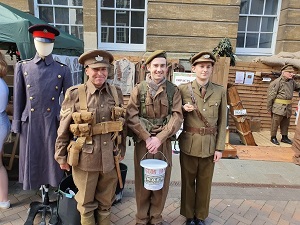 Photo of GCN Volunteers dressed as WW1 Soldiers in the GLOS100 Trench